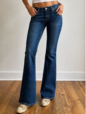 AE American Eagle "Low-Rise Flare" Next Level Stretch Denim Jeans sz 00 Long EUC